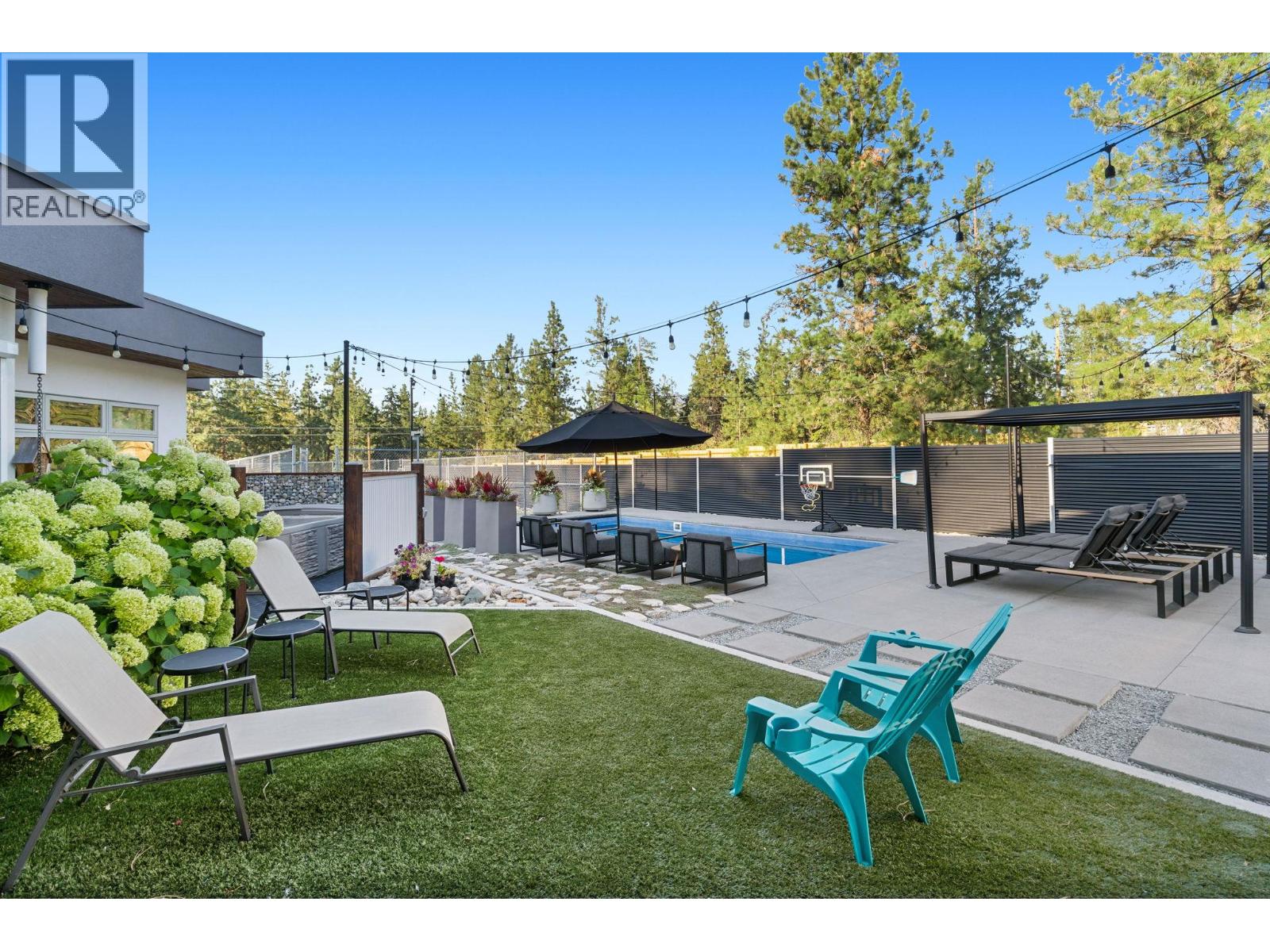 4535 McCulloch Road
