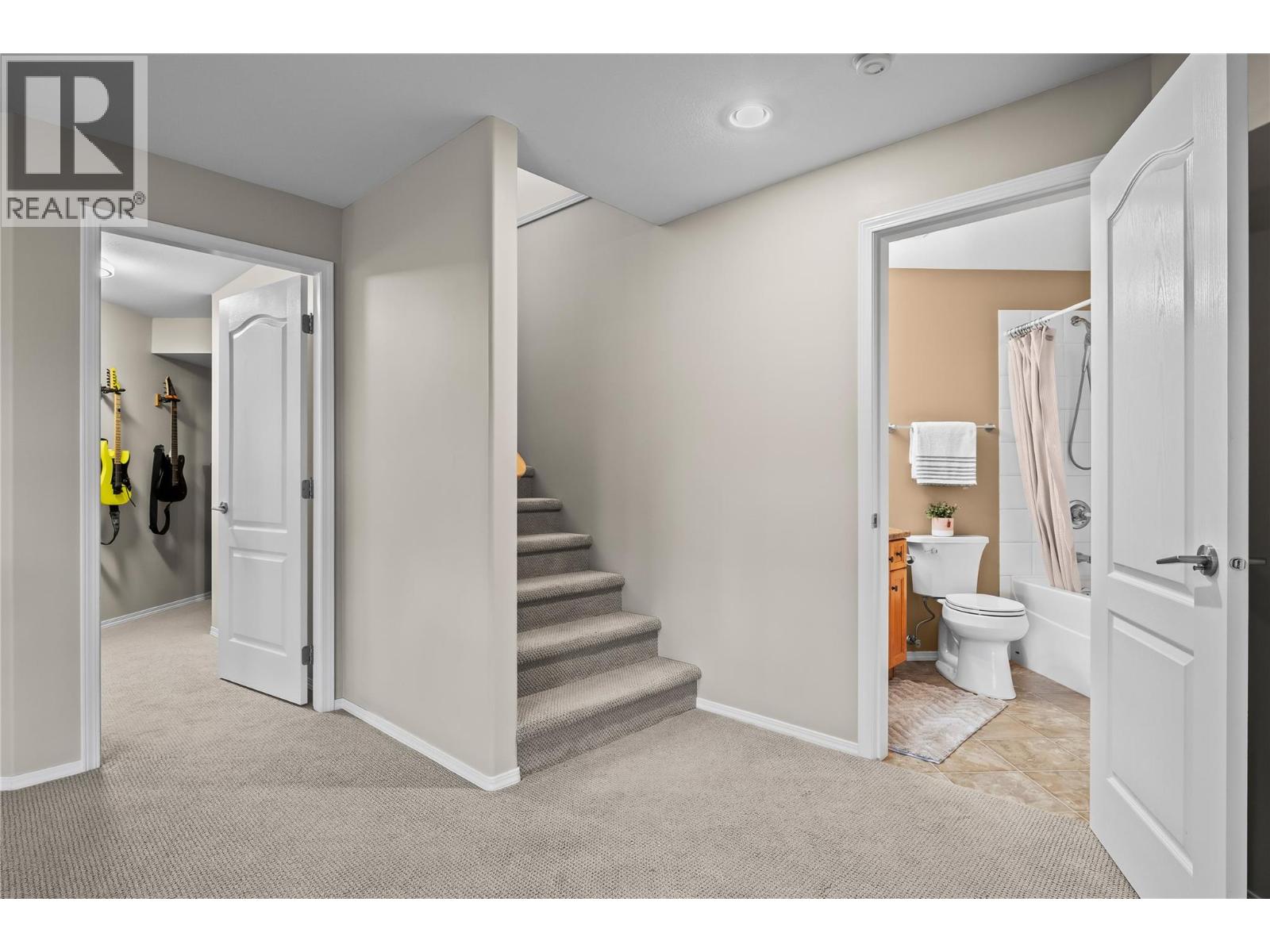 2155 Horizon Drive Unit# 18