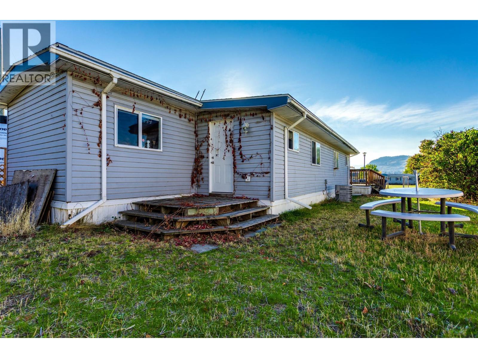 2035 Boucherie Road Unit# 107