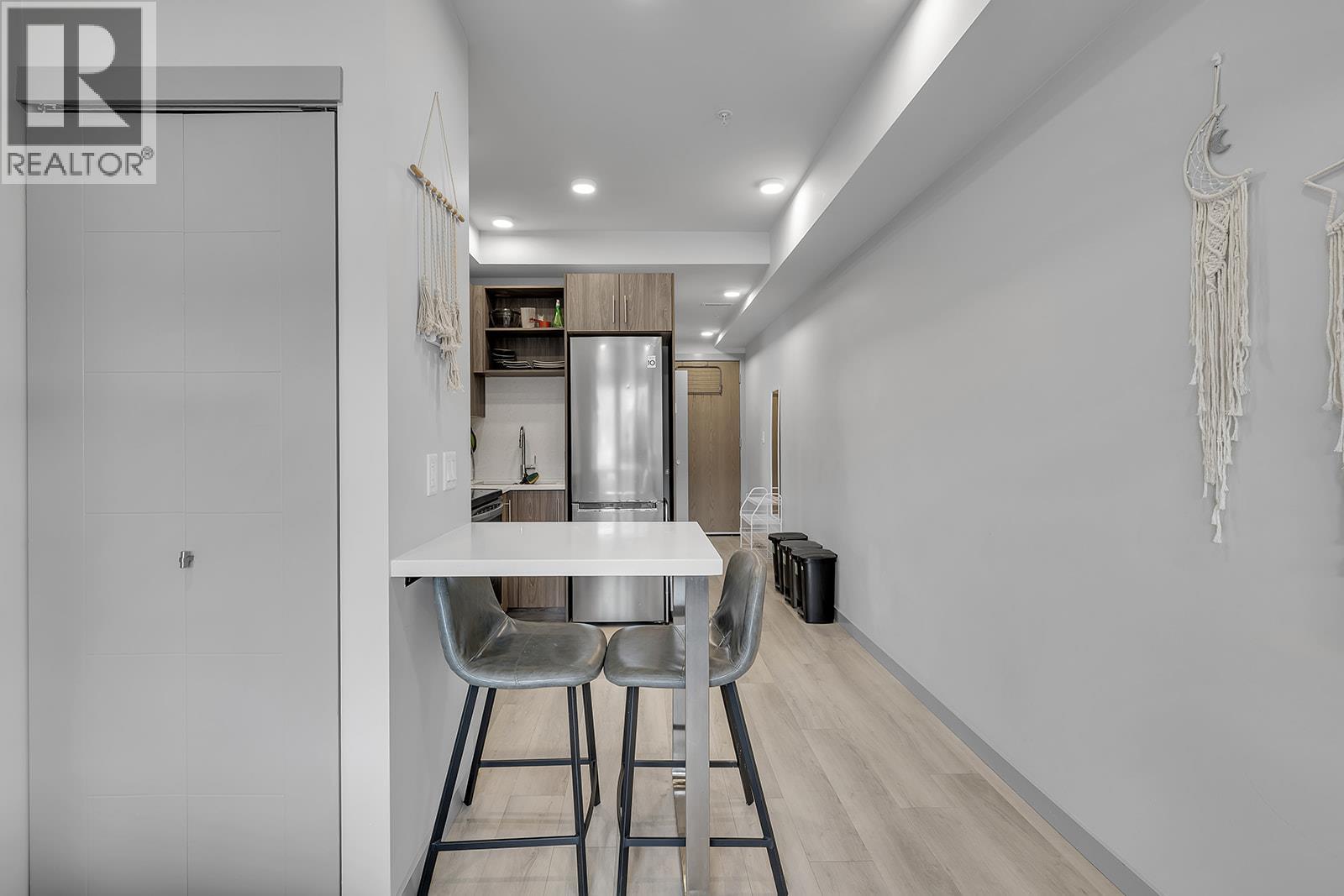 345 Dougall Road N Unit# 327