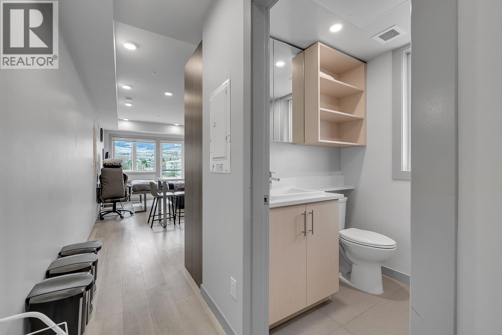 345 Dougall Road N Unit# 327