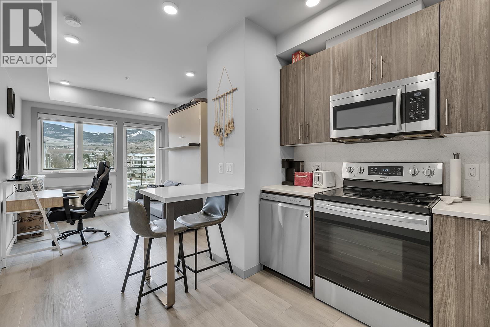 345 Dougall Road N Unit# 327