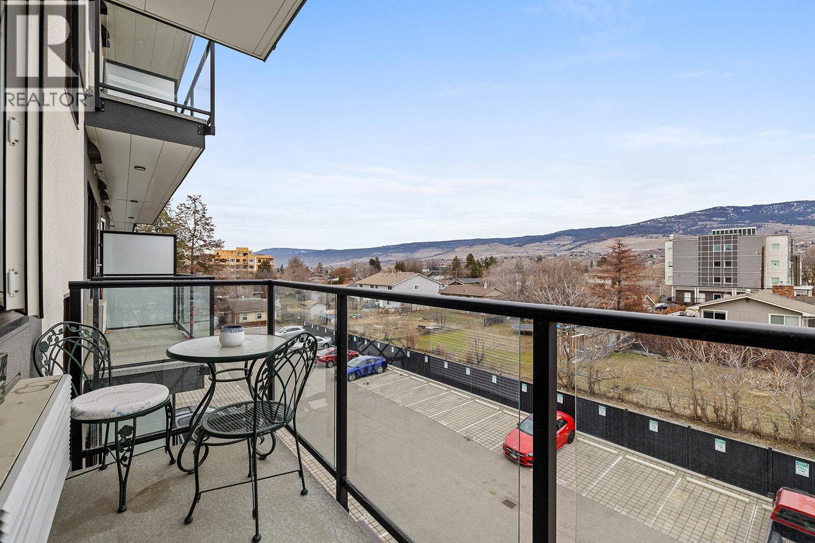 345 Dougall Road N Unit# 327