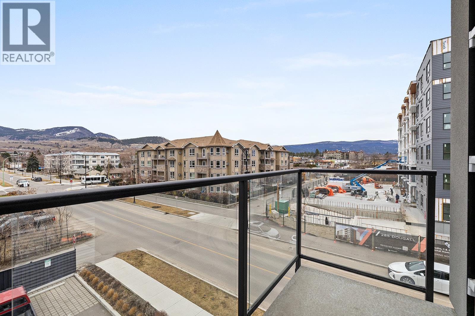 345 Dougall Road N Unit# 327