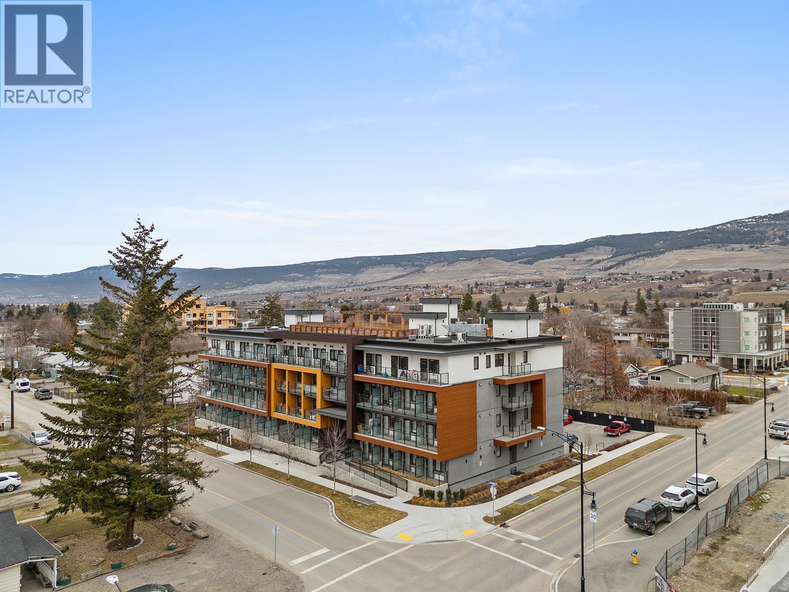 345 Dougall Road N Unit# 327