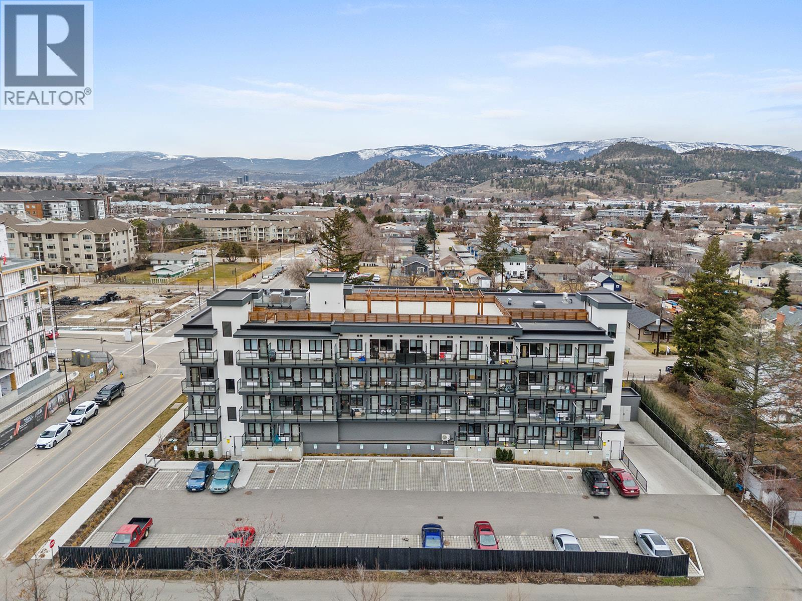 345 Dougall Road N Unit# 327