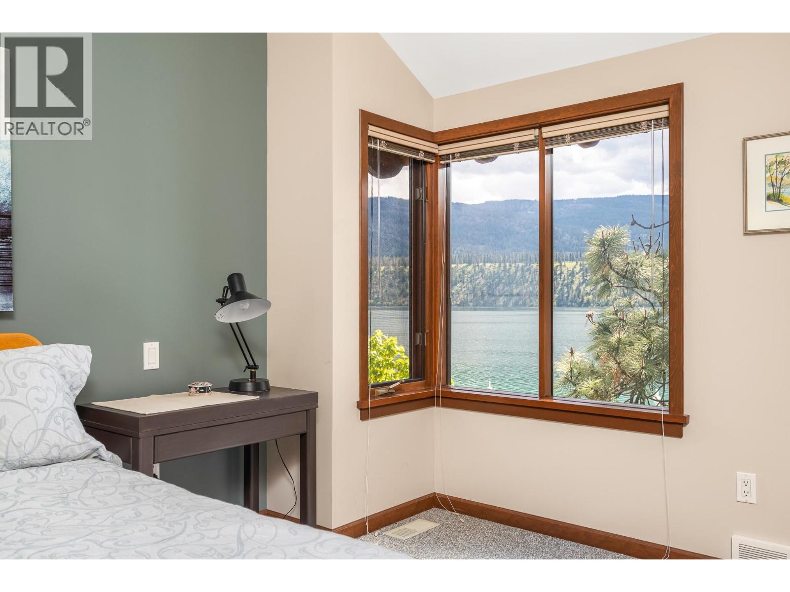17211 Thomson Road Unit# 6