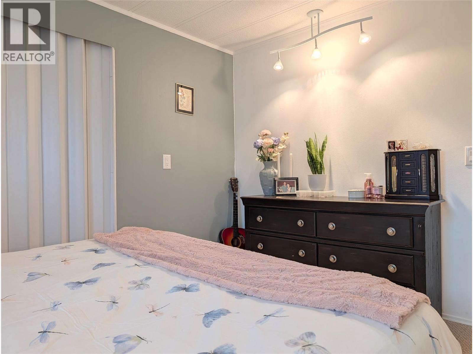 3535 Casorso Road Unit# 101