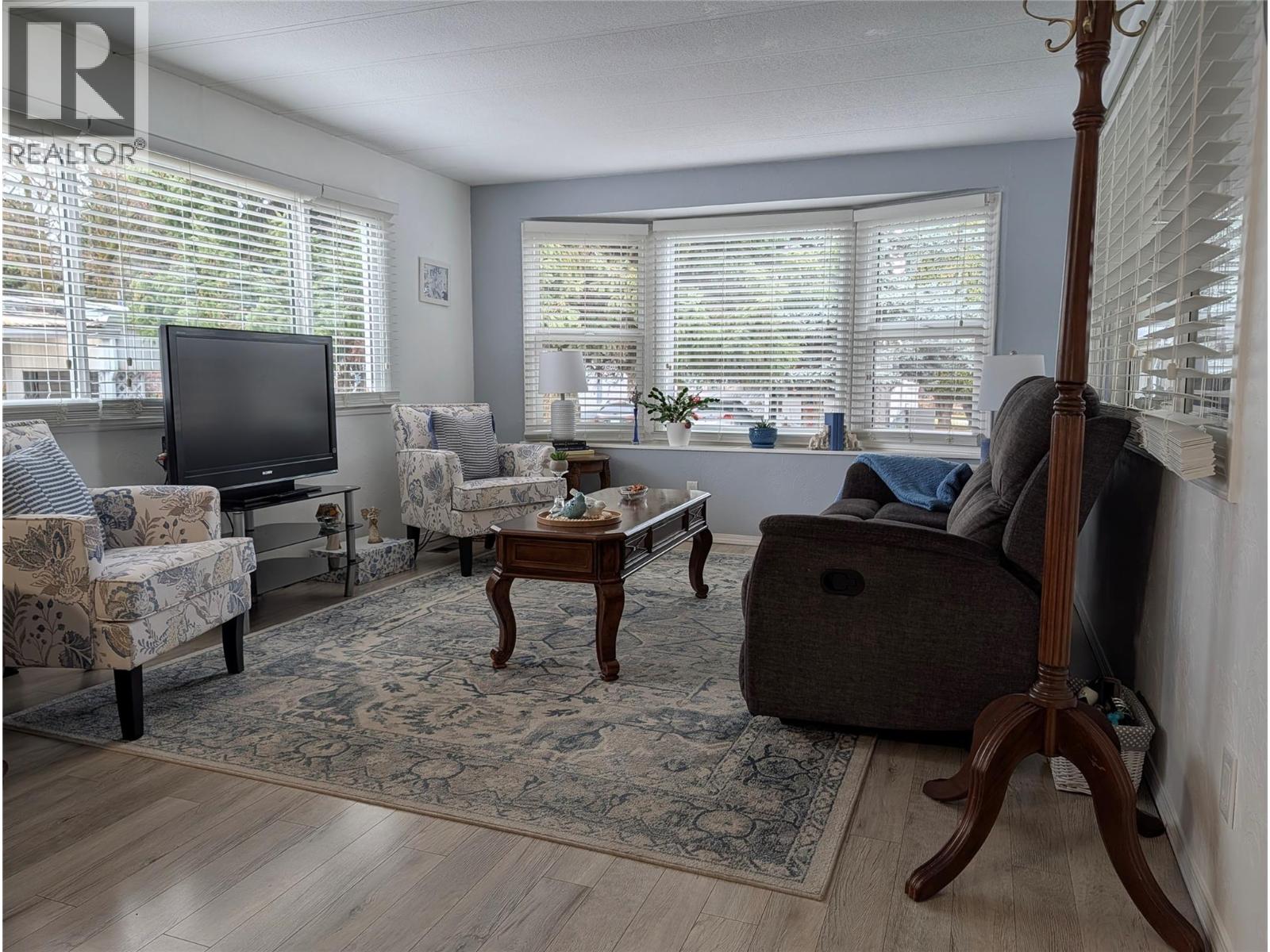 3535 Casorso Road Unit# 101