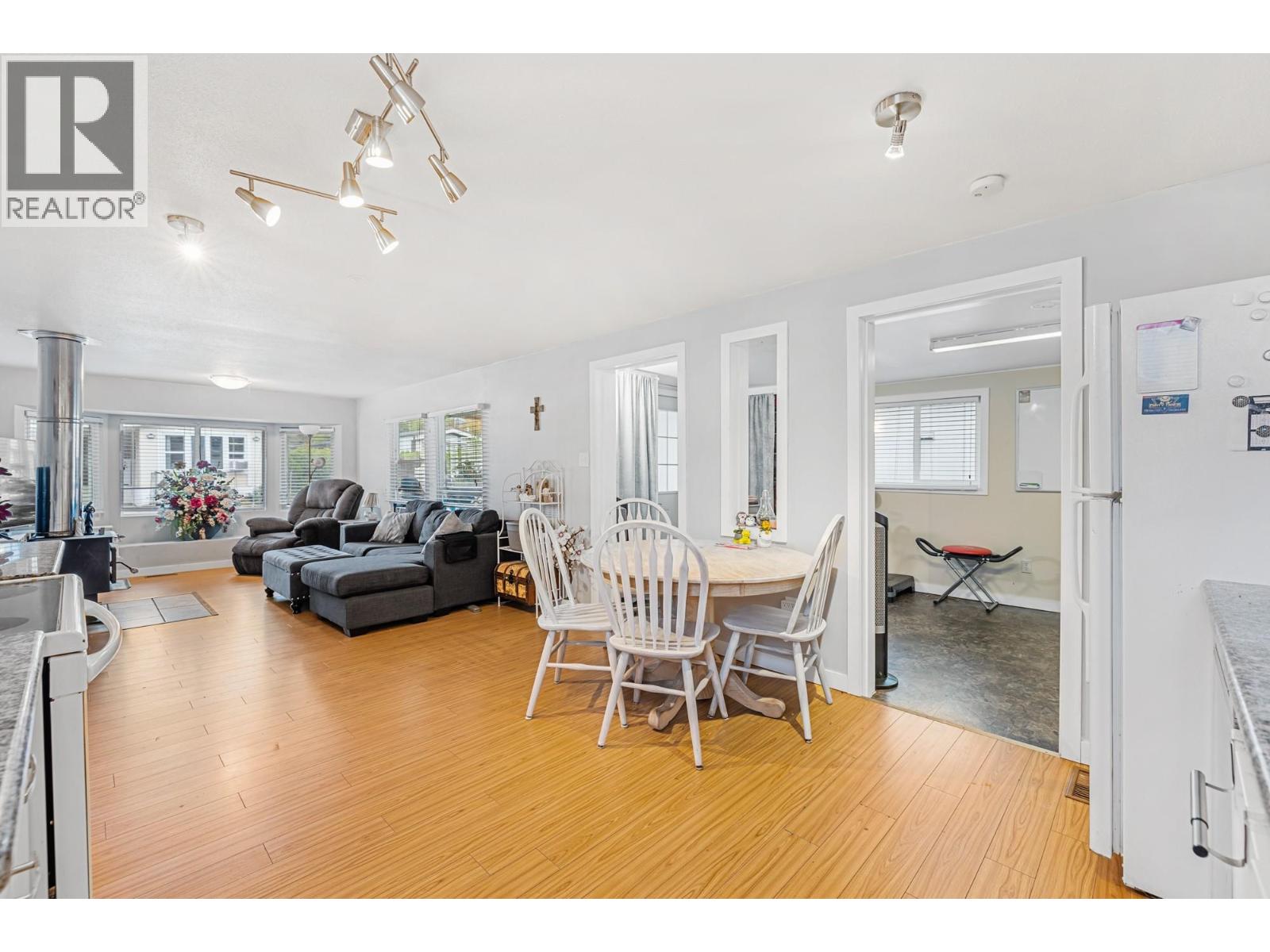 1881 Boucherie Road Unit# 54