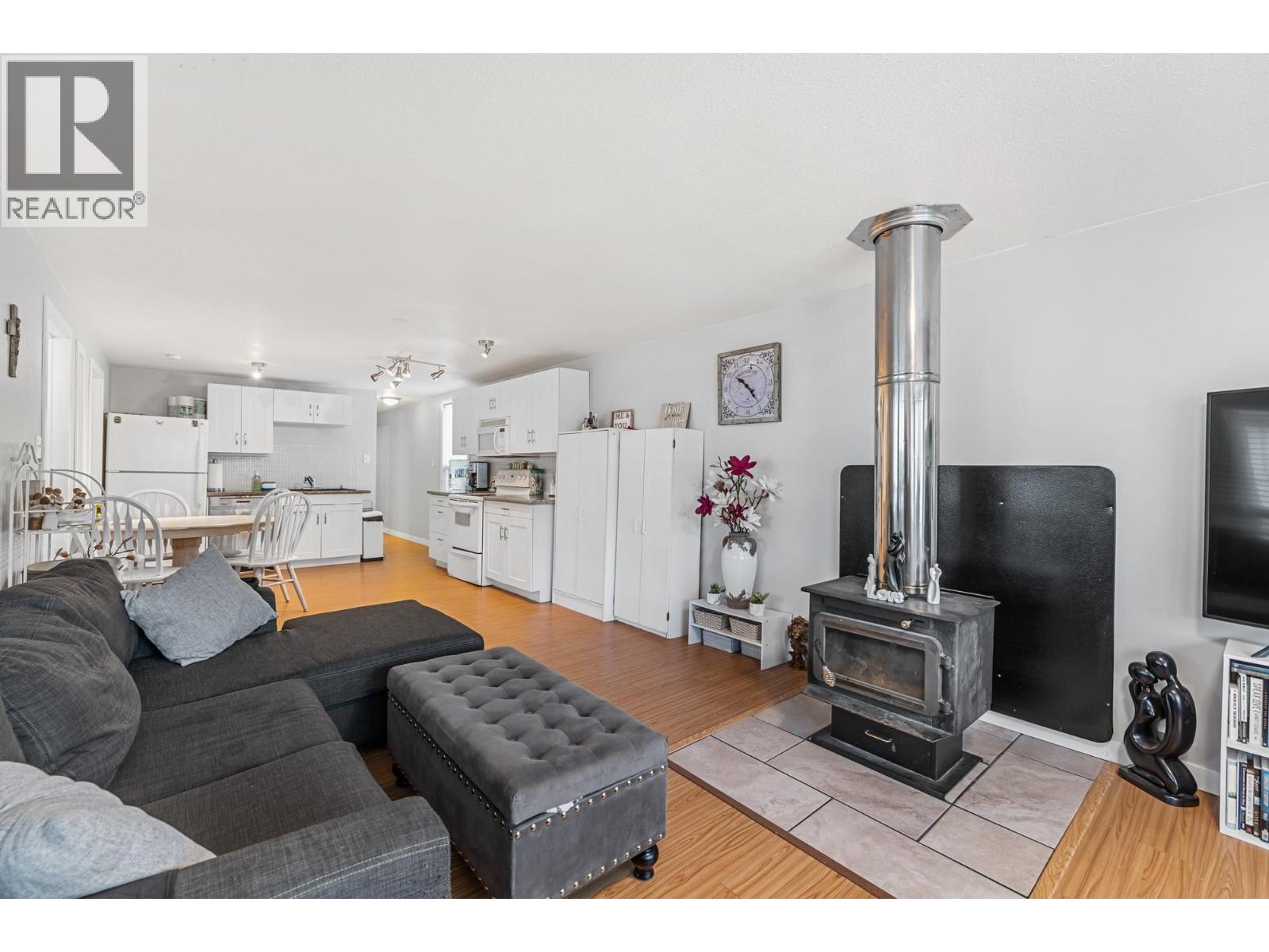 1881 Boucherie Road Unit# 54