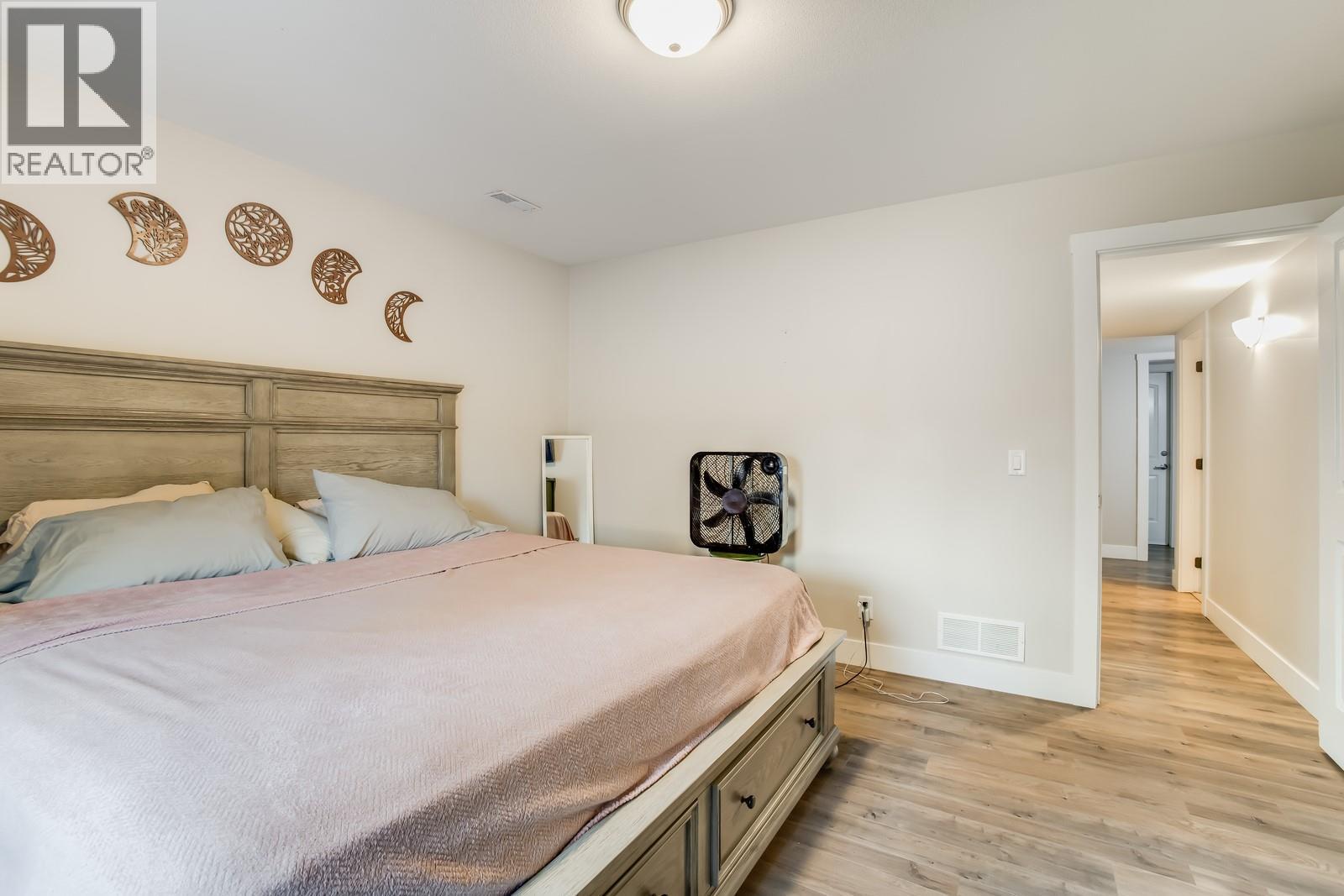 13093 Shoreline Drive