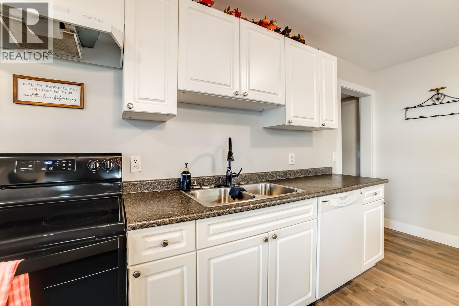 13093 Shoreline Drive