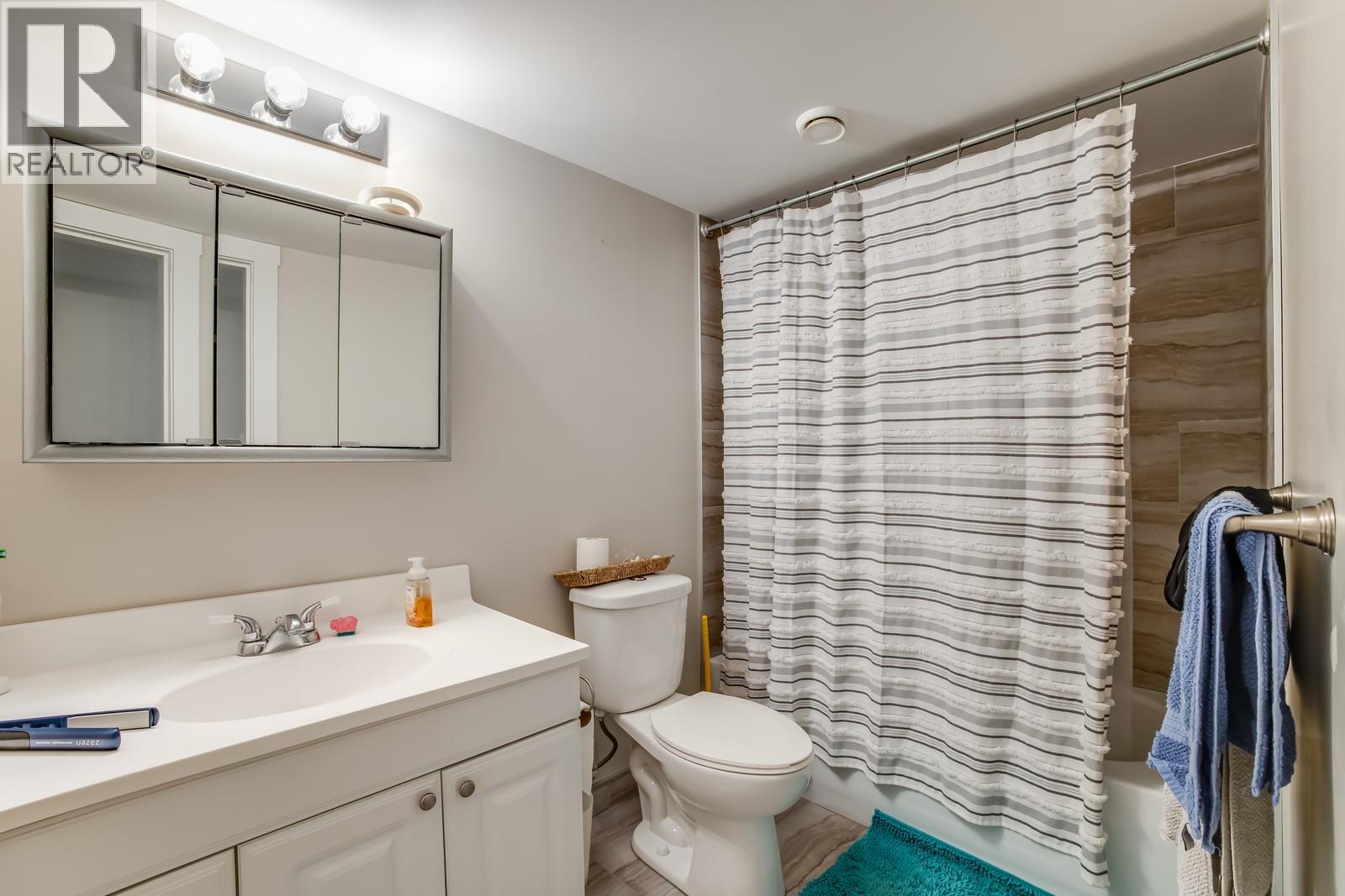 13093 Shoreline Drive