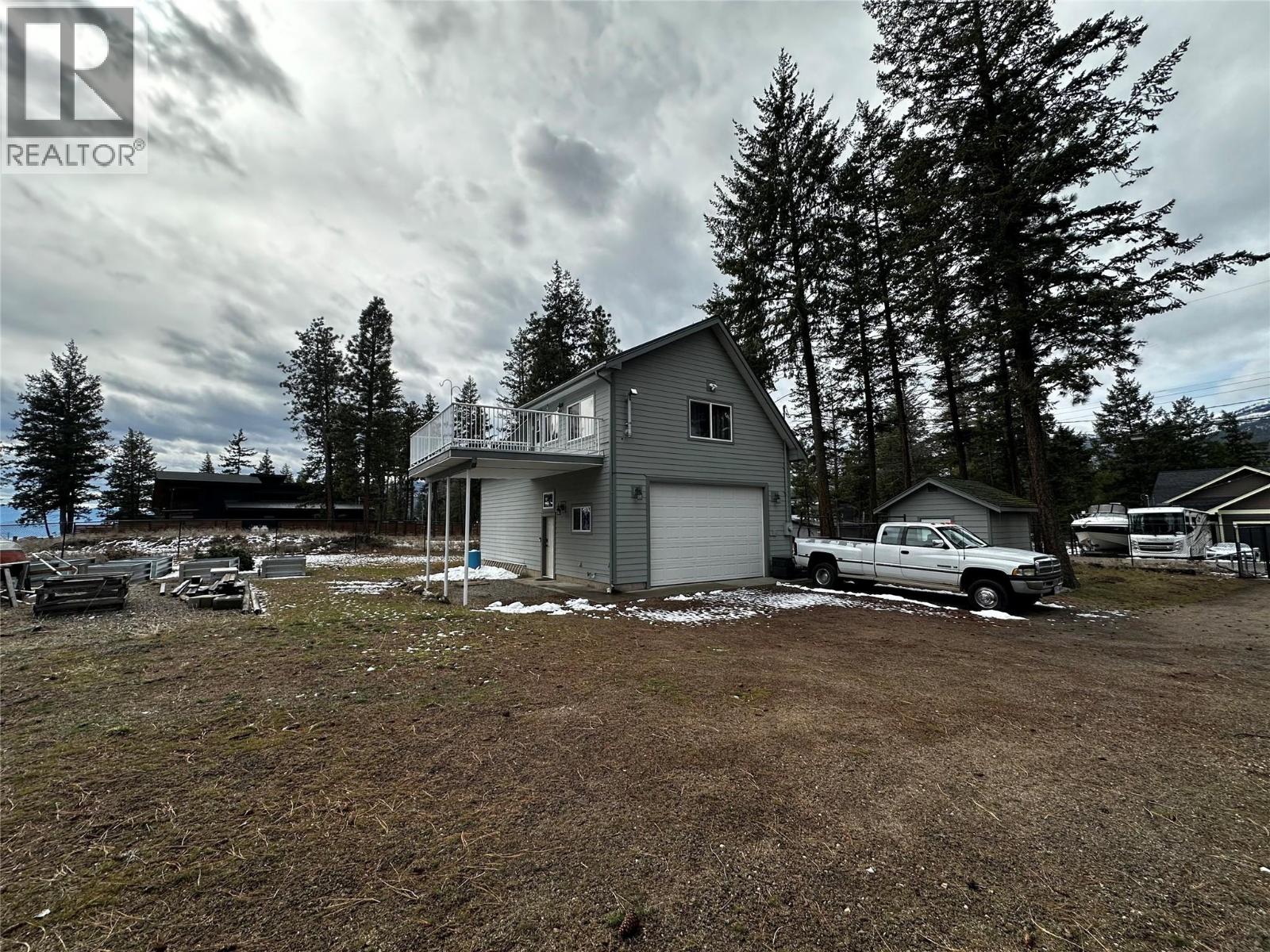 7245 Dunwaters Road