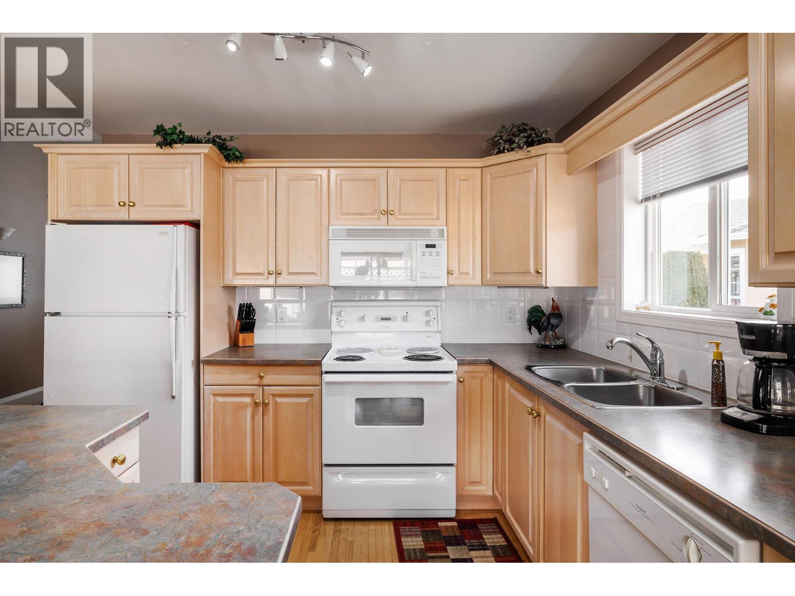 2250 Louie Drive Unit# 37