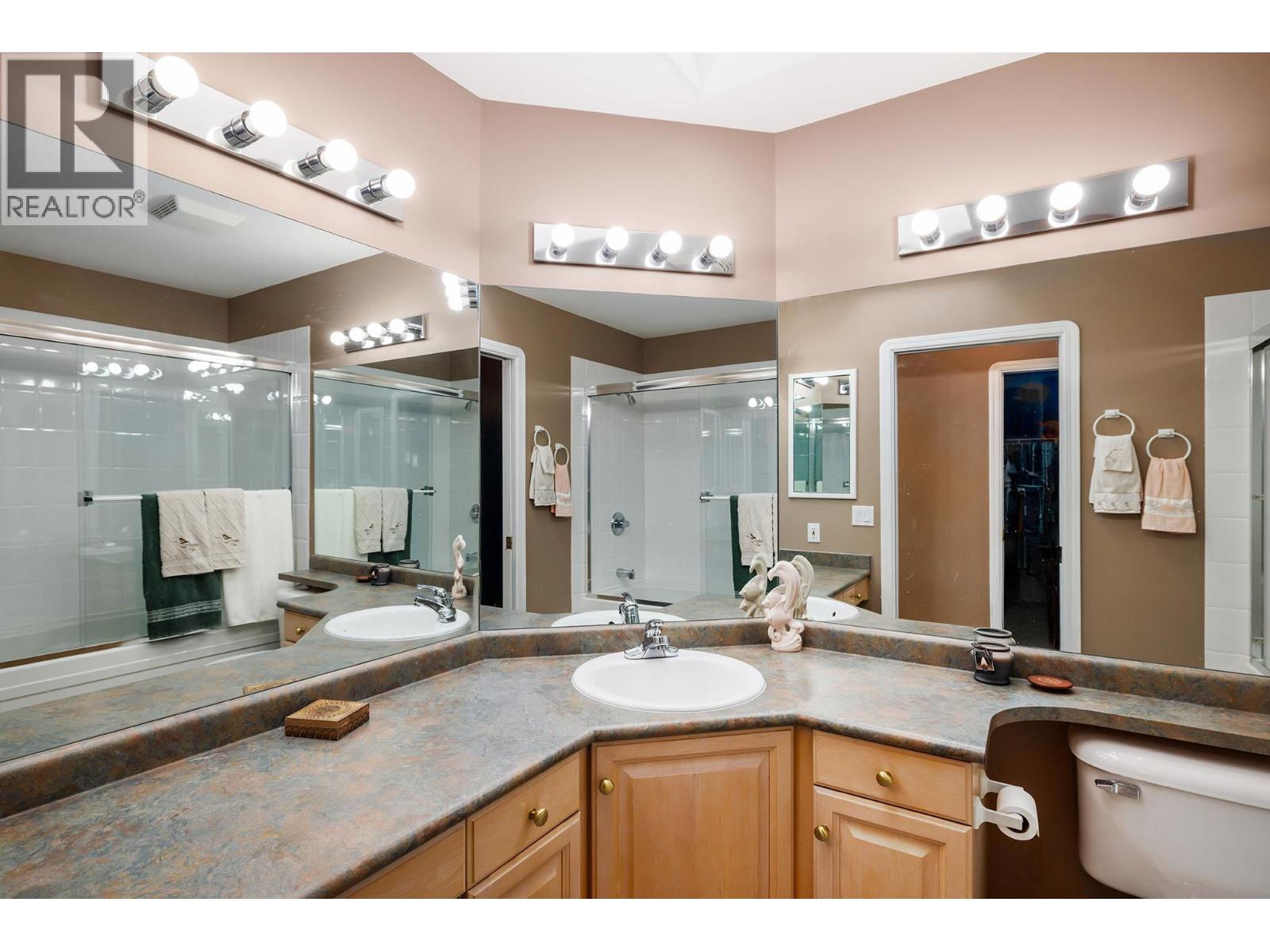 2250 Louie Drive Unit# 37