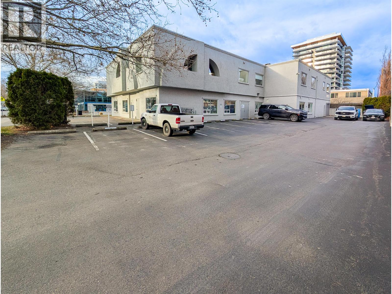 540 Groves Avenue Unit# 103