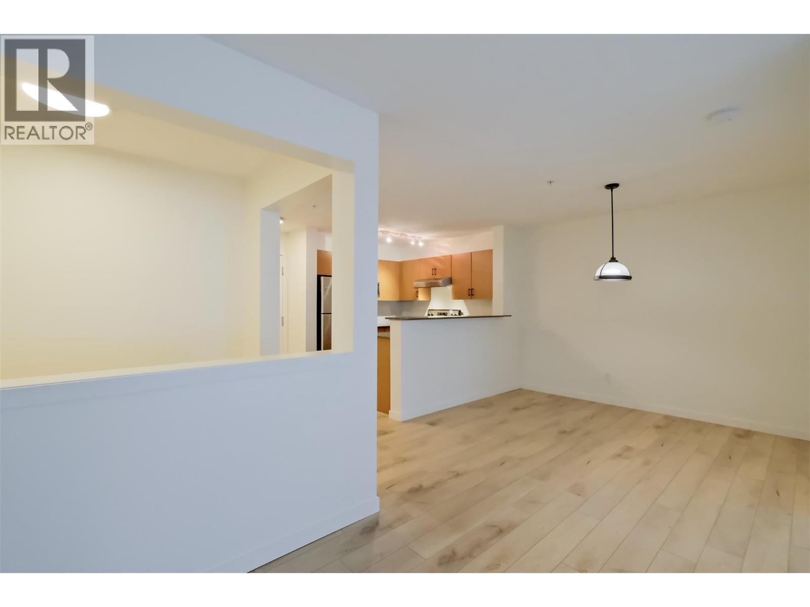 571 Yates Road Unit# 202