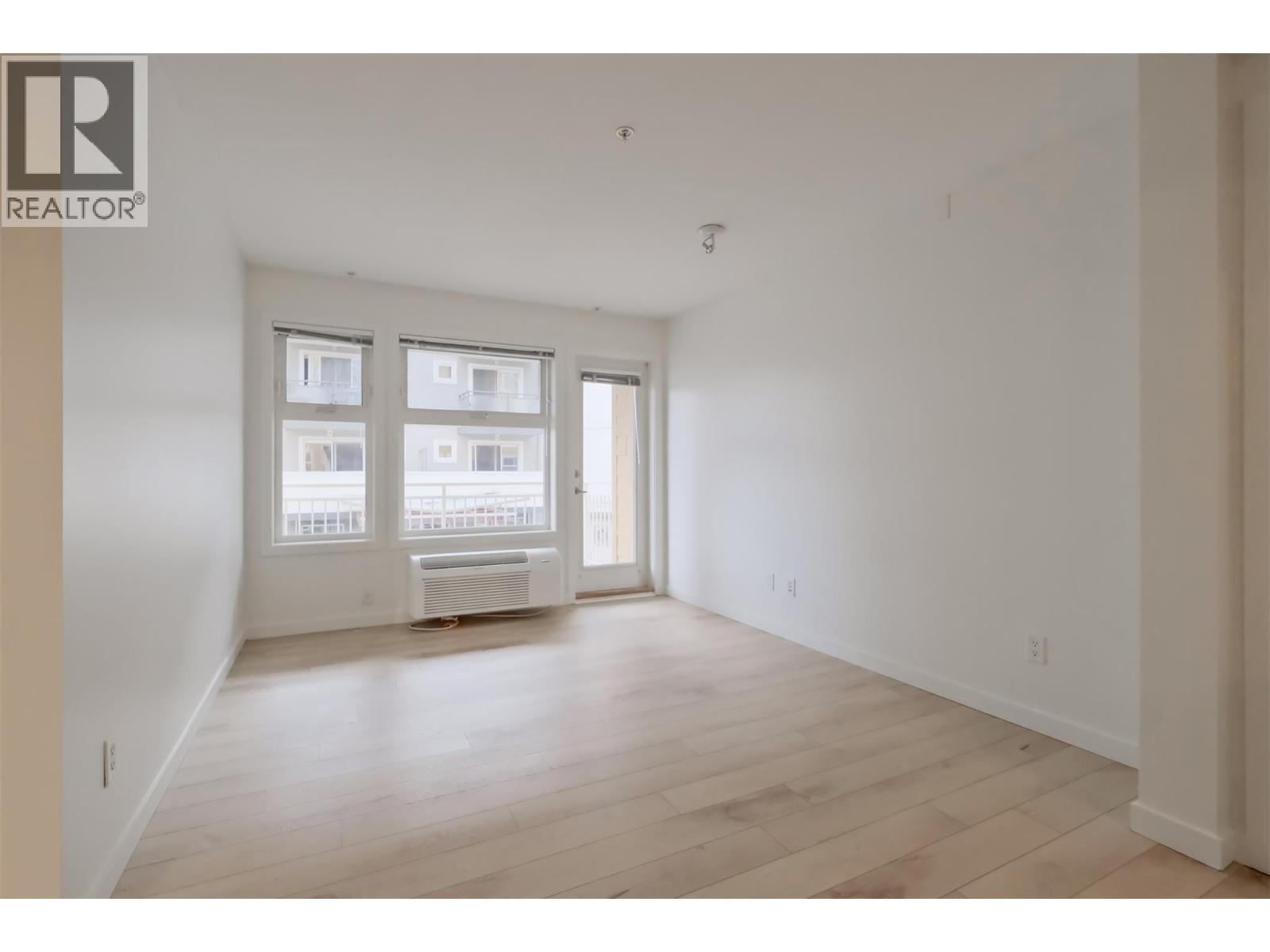 571 Yates Road Unit# 202