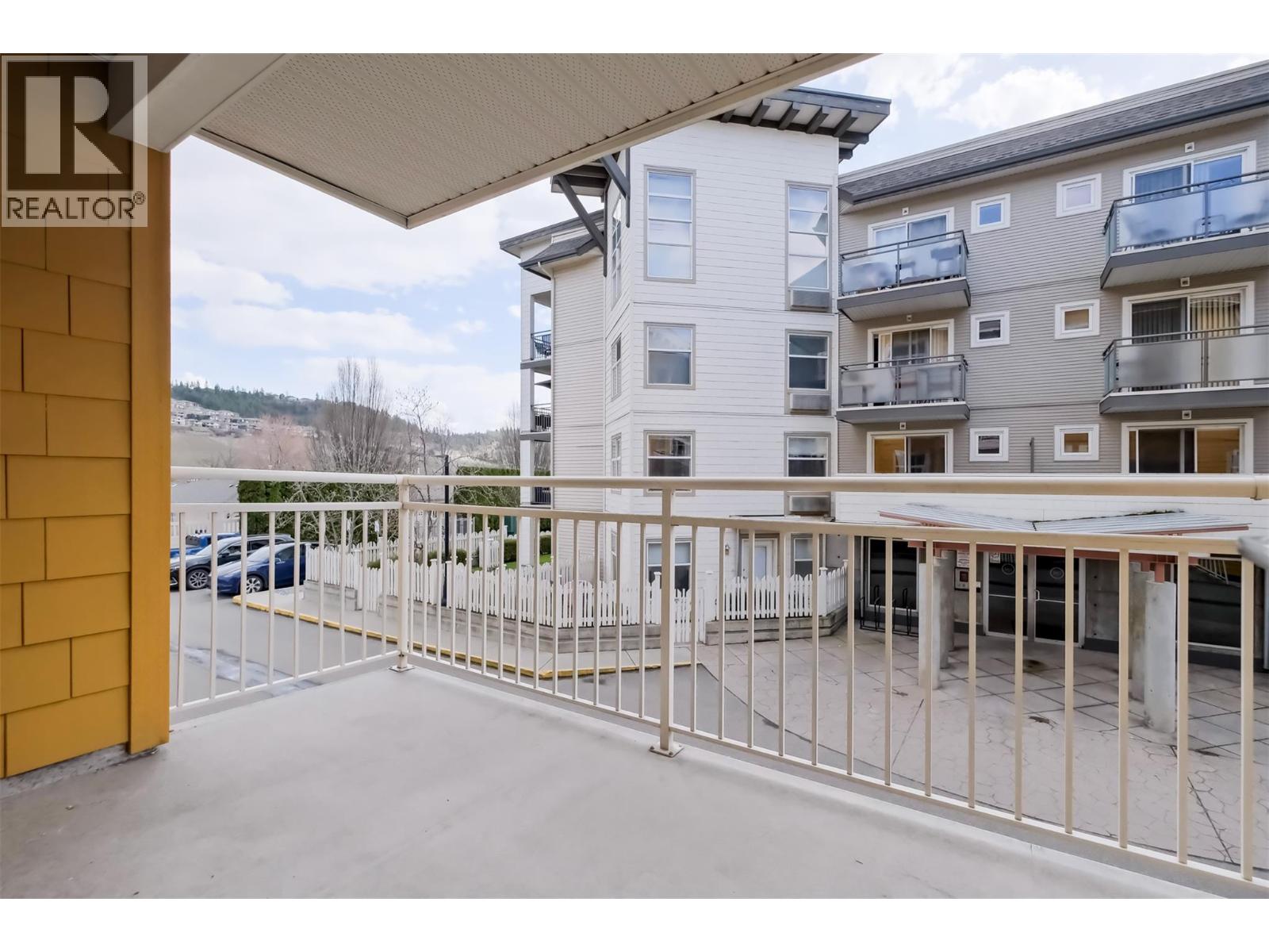 571 Yates Road Unit# 202