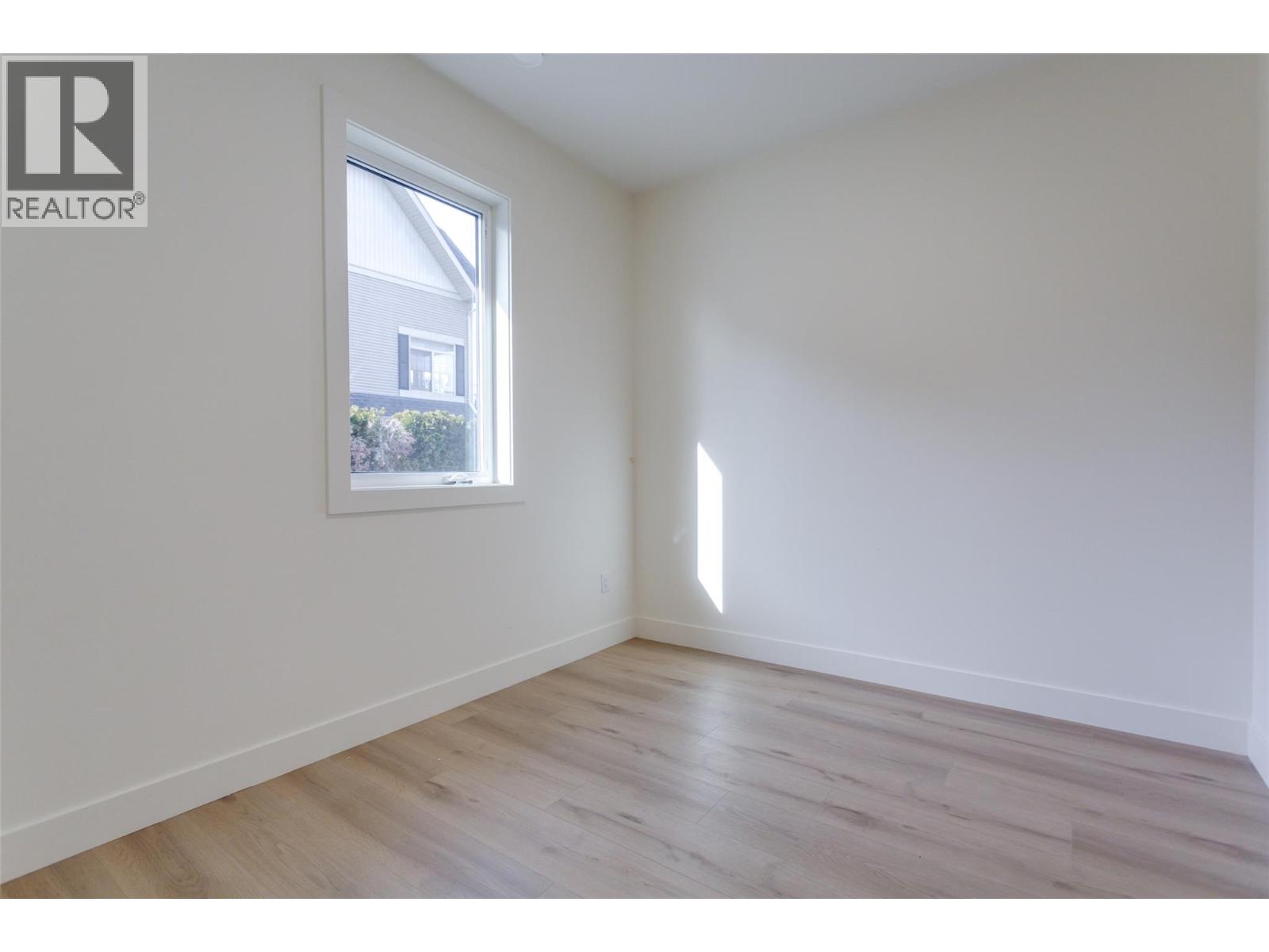 970 Lawson Avenue Unit# 3 Lot# 3