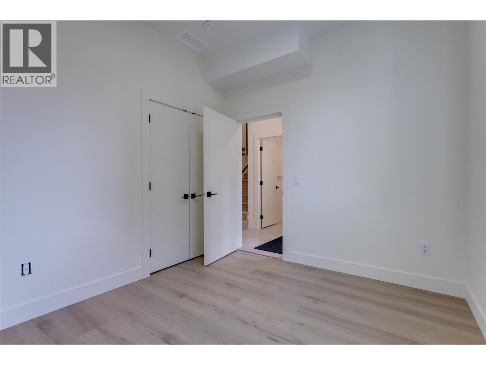970 Lawson Avenue Unit# 3 Lot# 3