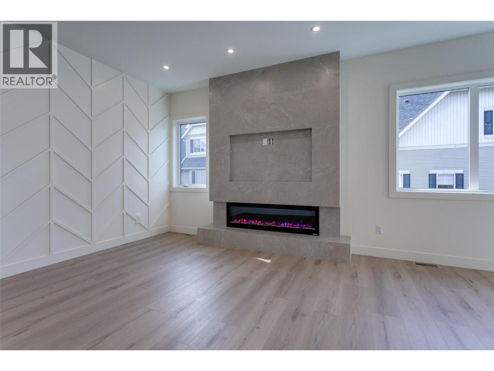 970 Lawson Avenue Unit# 3 Lot# 3