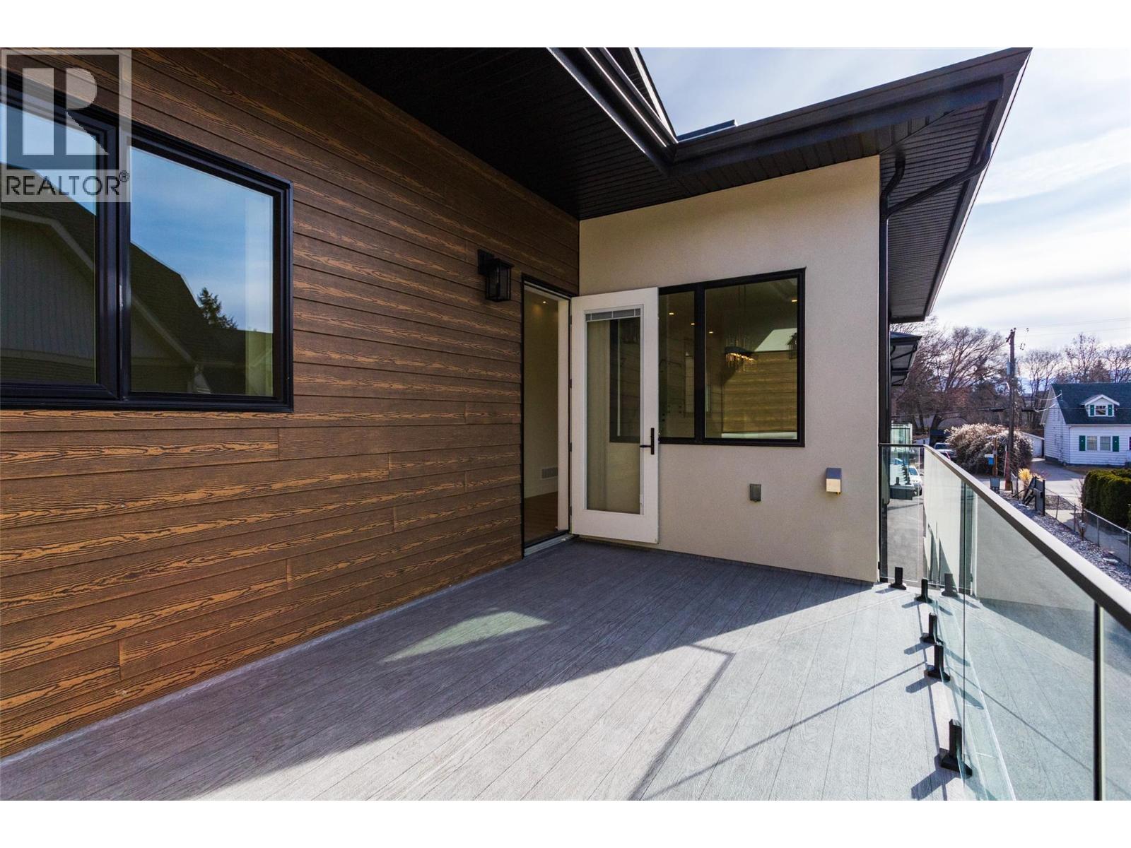 970 Lawson Avenue Unit# 3 Lot# 3