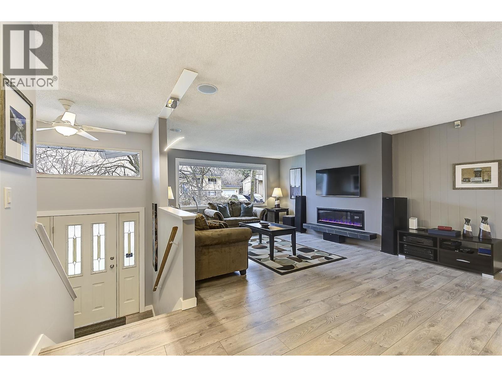 1631 Gillard Drive
