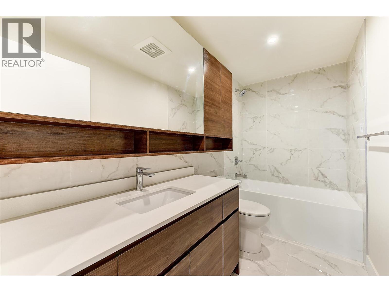 1925 Enterprise Way Unit# 402