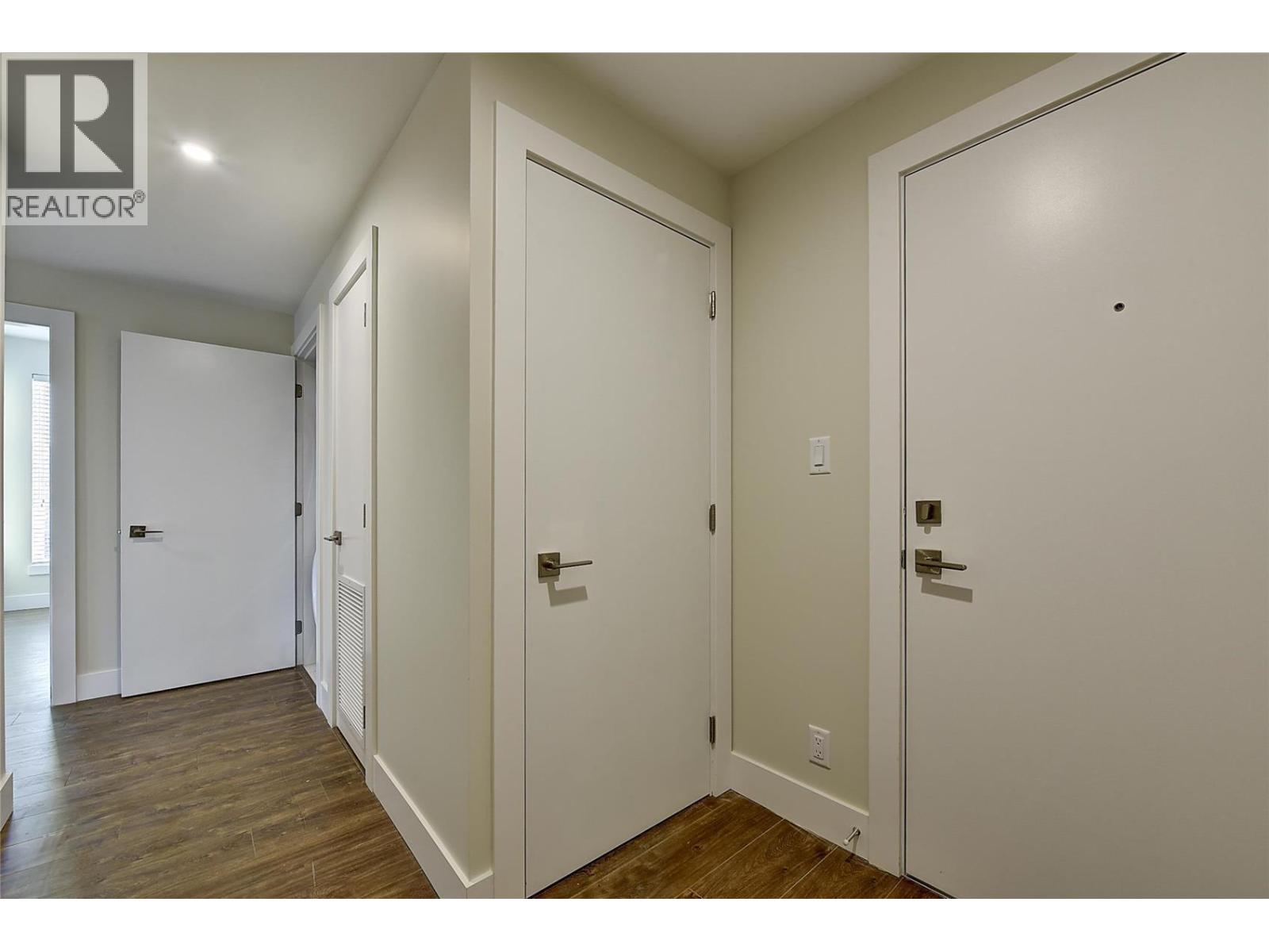1925 Enterprise Way Unit# 402