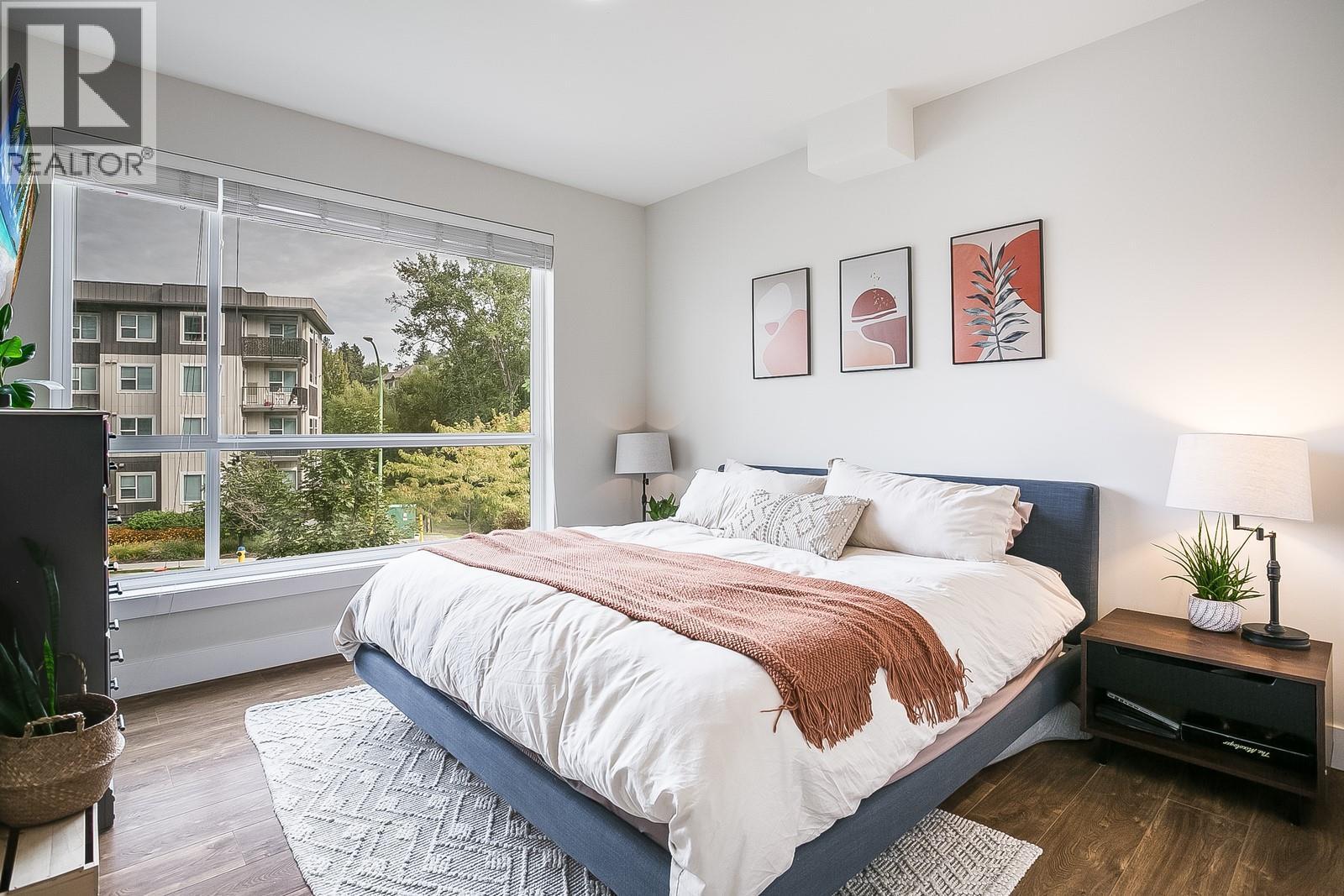 1925 Enterprise Way Unit# 402