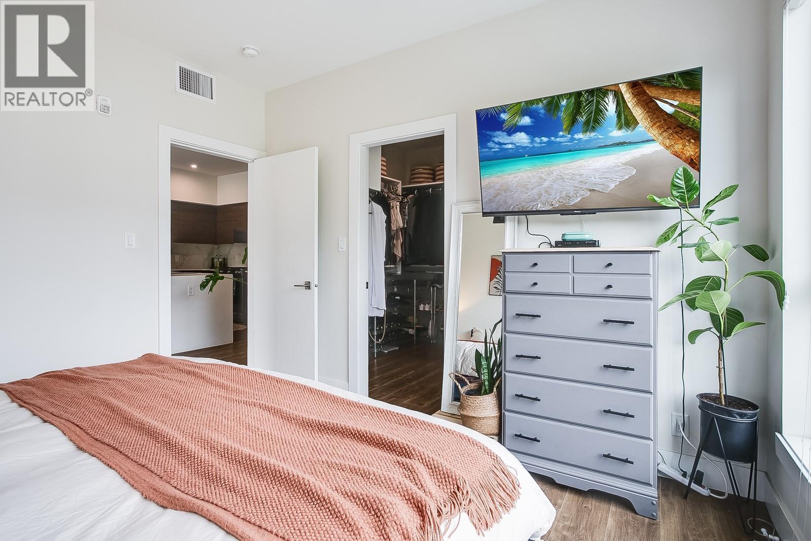 1925 Enterprise Way Unit# 402
