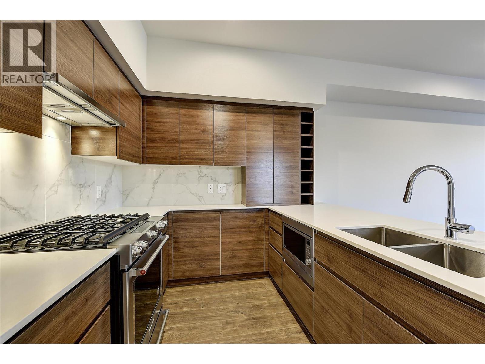 1925 Enterprise Way Unit# 402