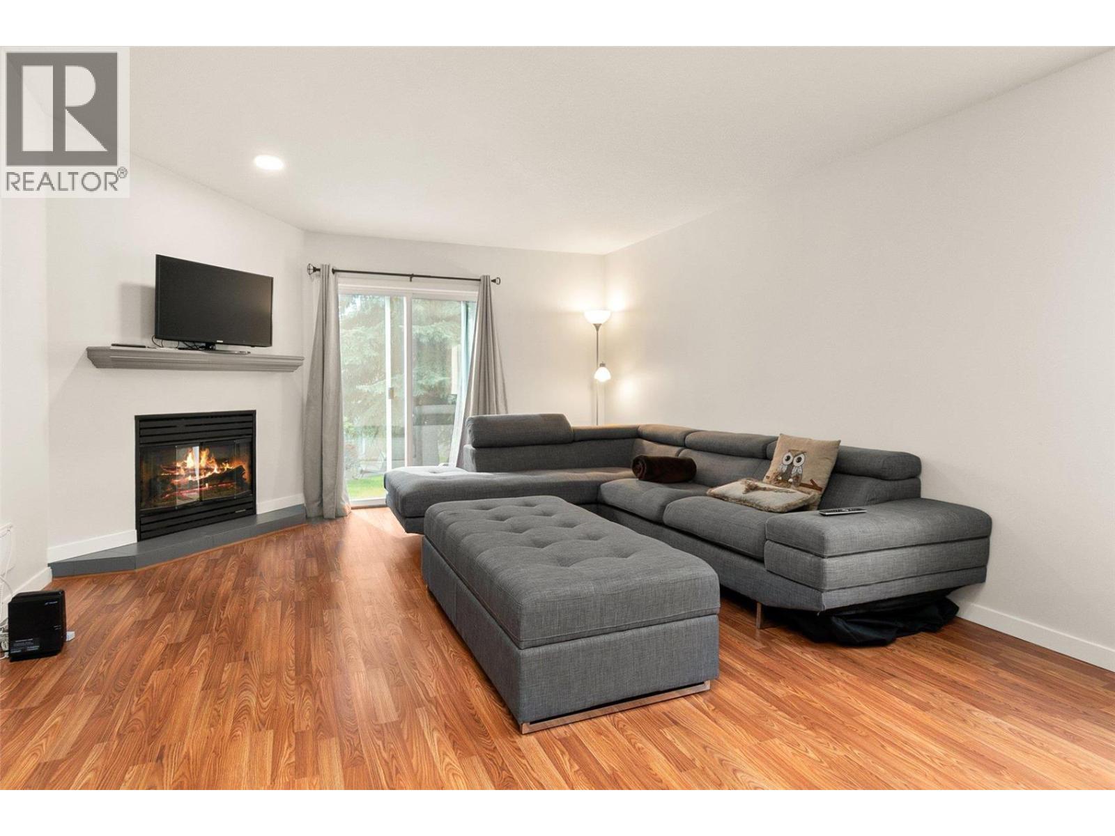 2210 Louie Drive Unit# 89