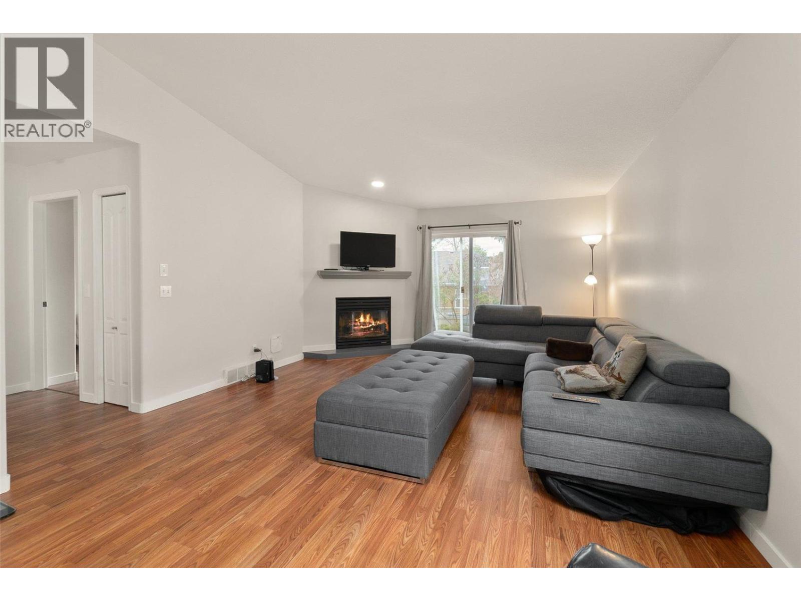 2210 Louie Drive Unit# 89