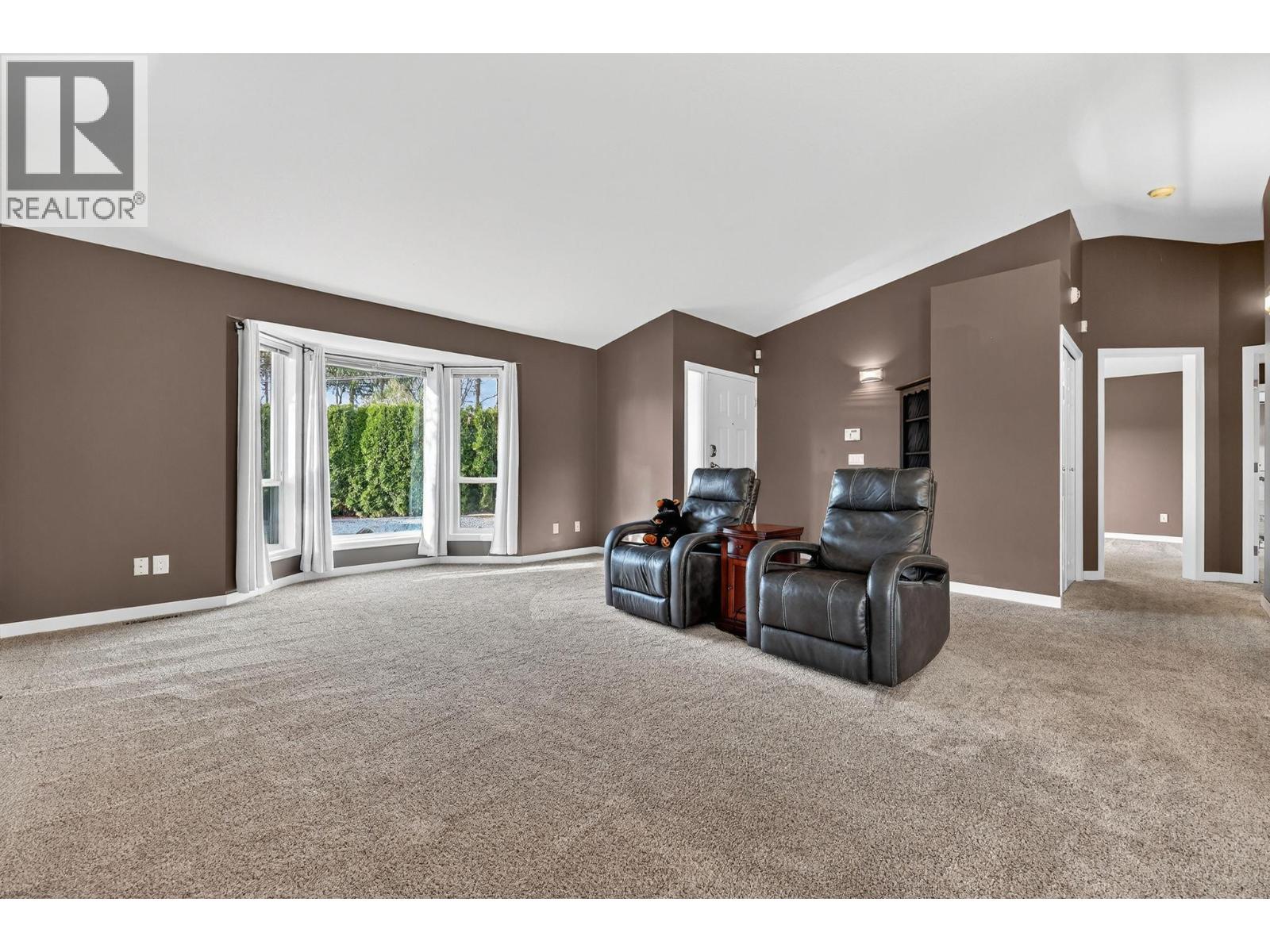3319 Grouse Road