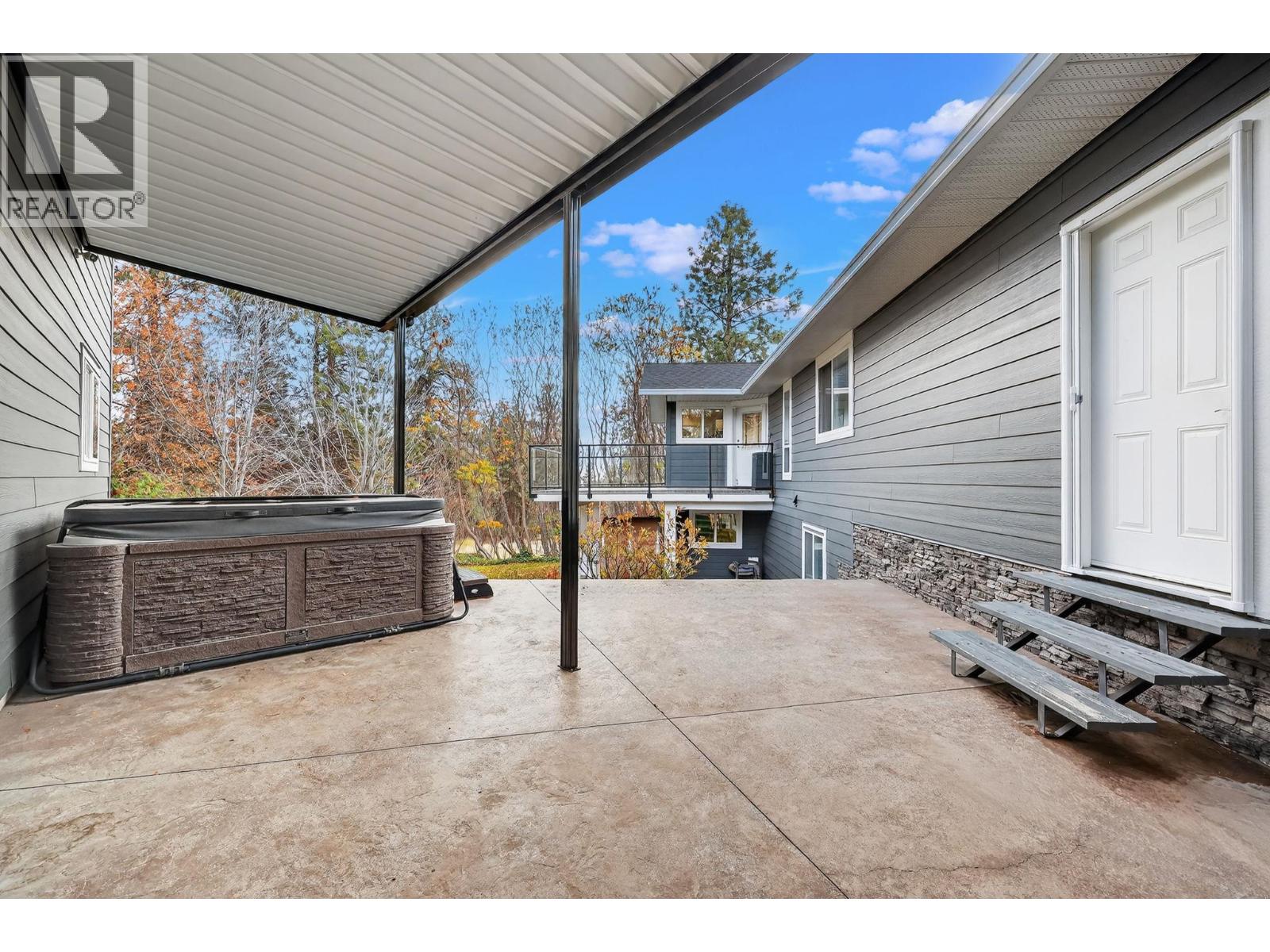 3319 Grouse Road