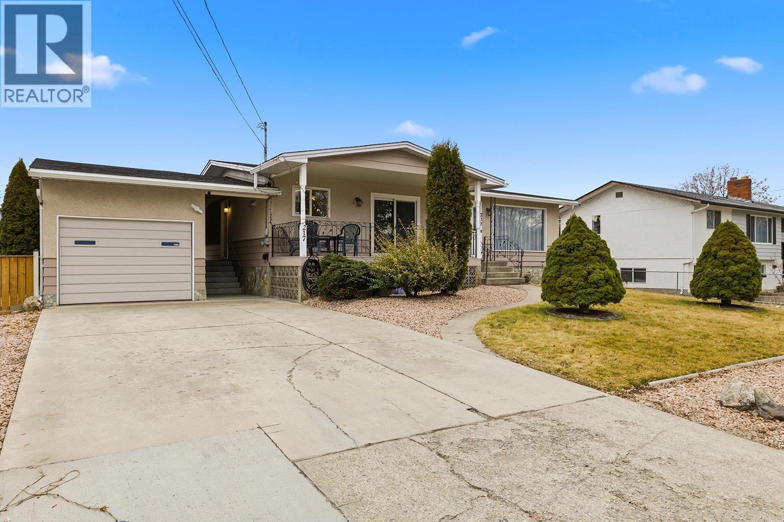 217 Holbrook Road W