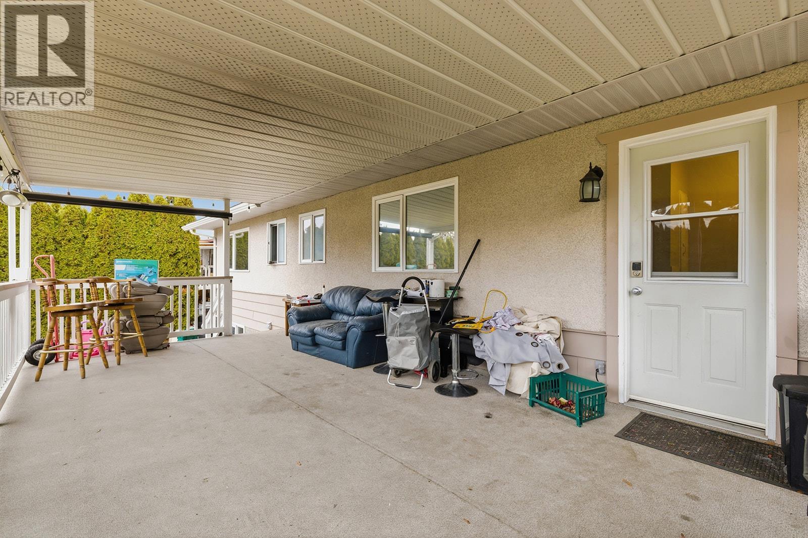 217 Holbrook Road W