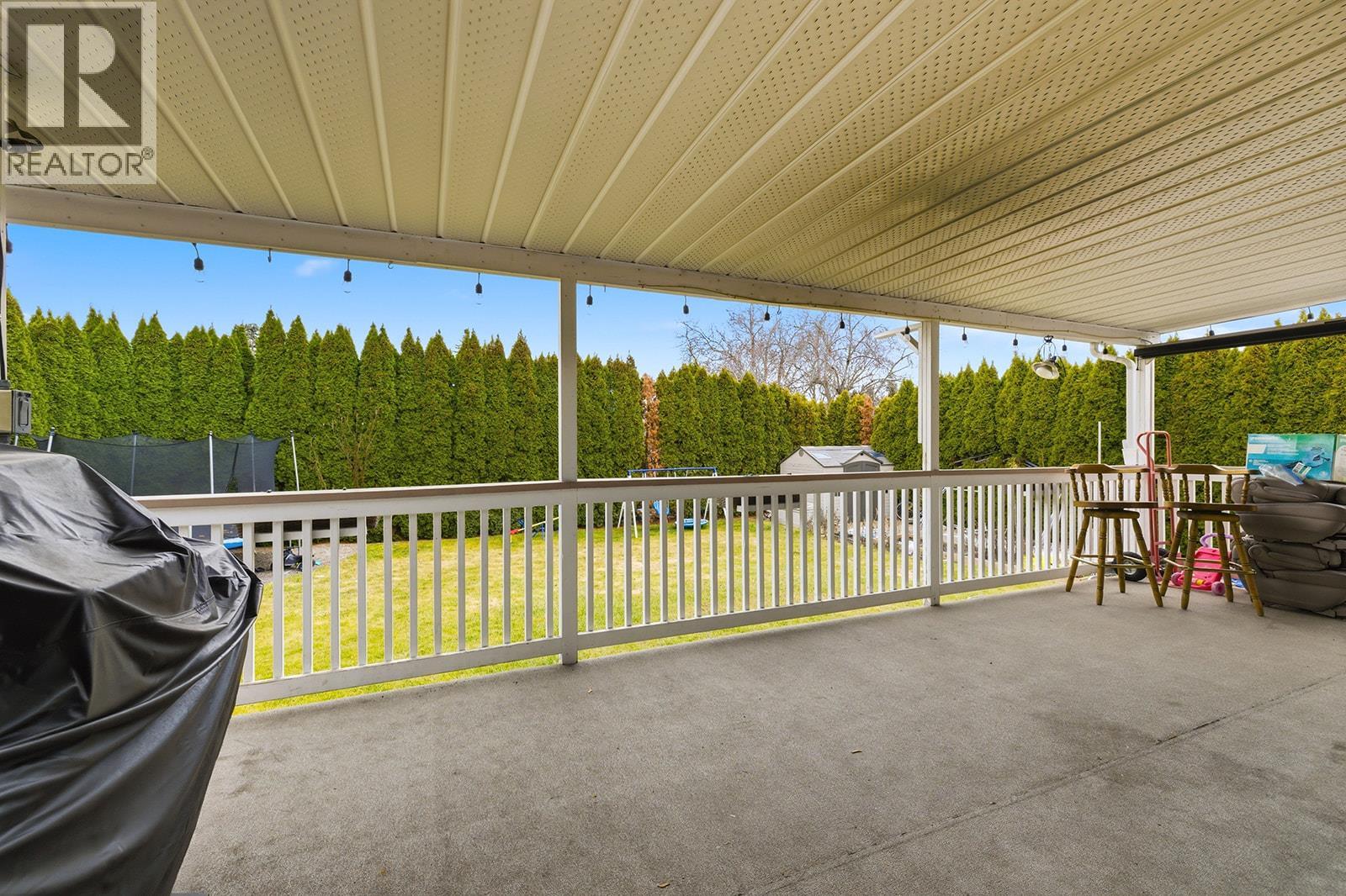 217 Holbrook Road W