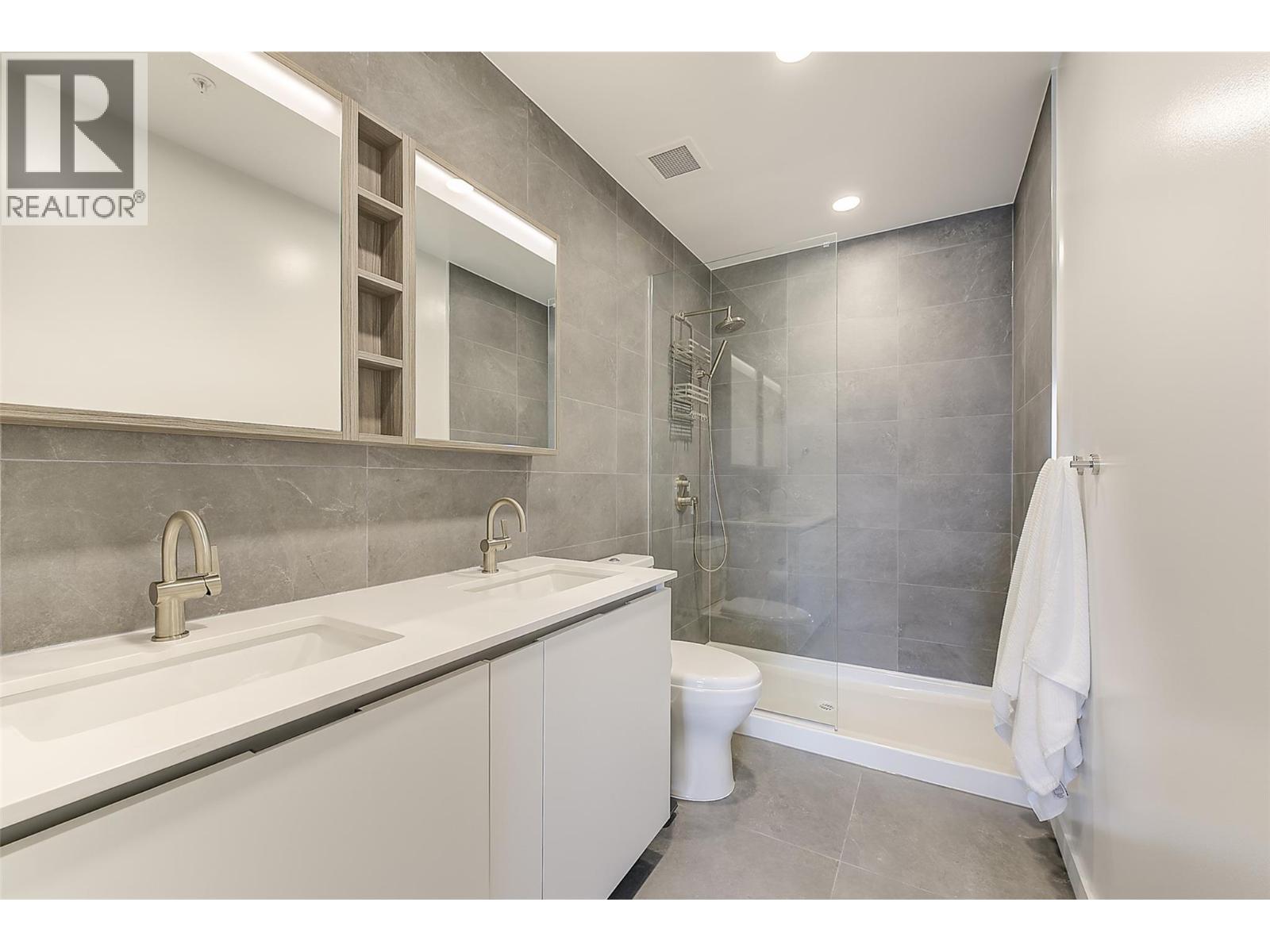 2760 Olalla Road Unit# 107