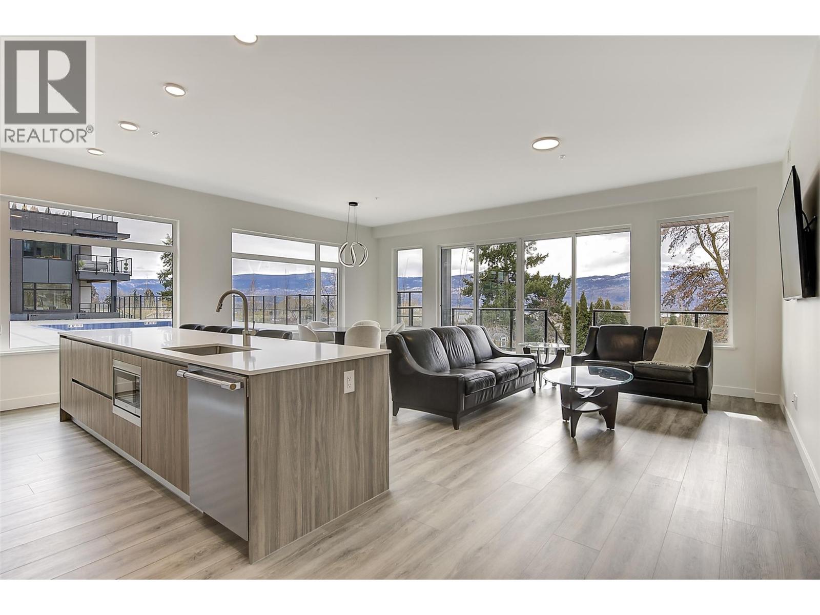 2760 Olalla Road Unit# 107