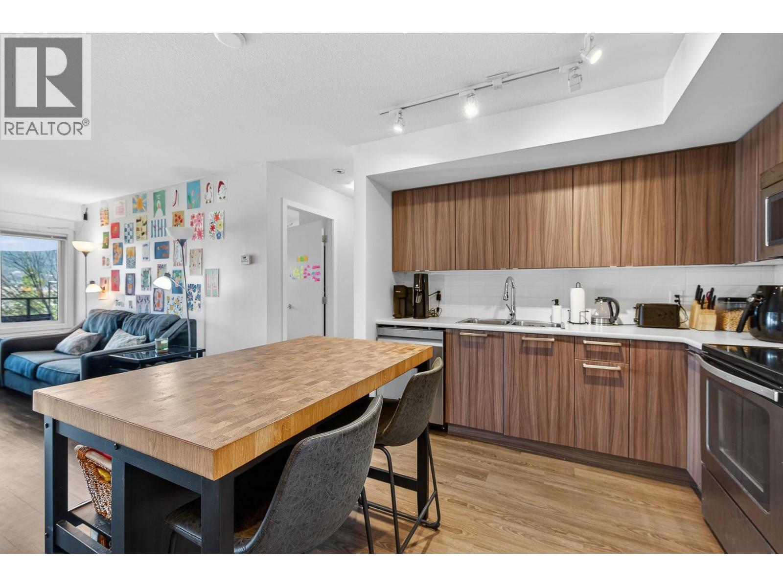 883 Academy Way Unit# 116