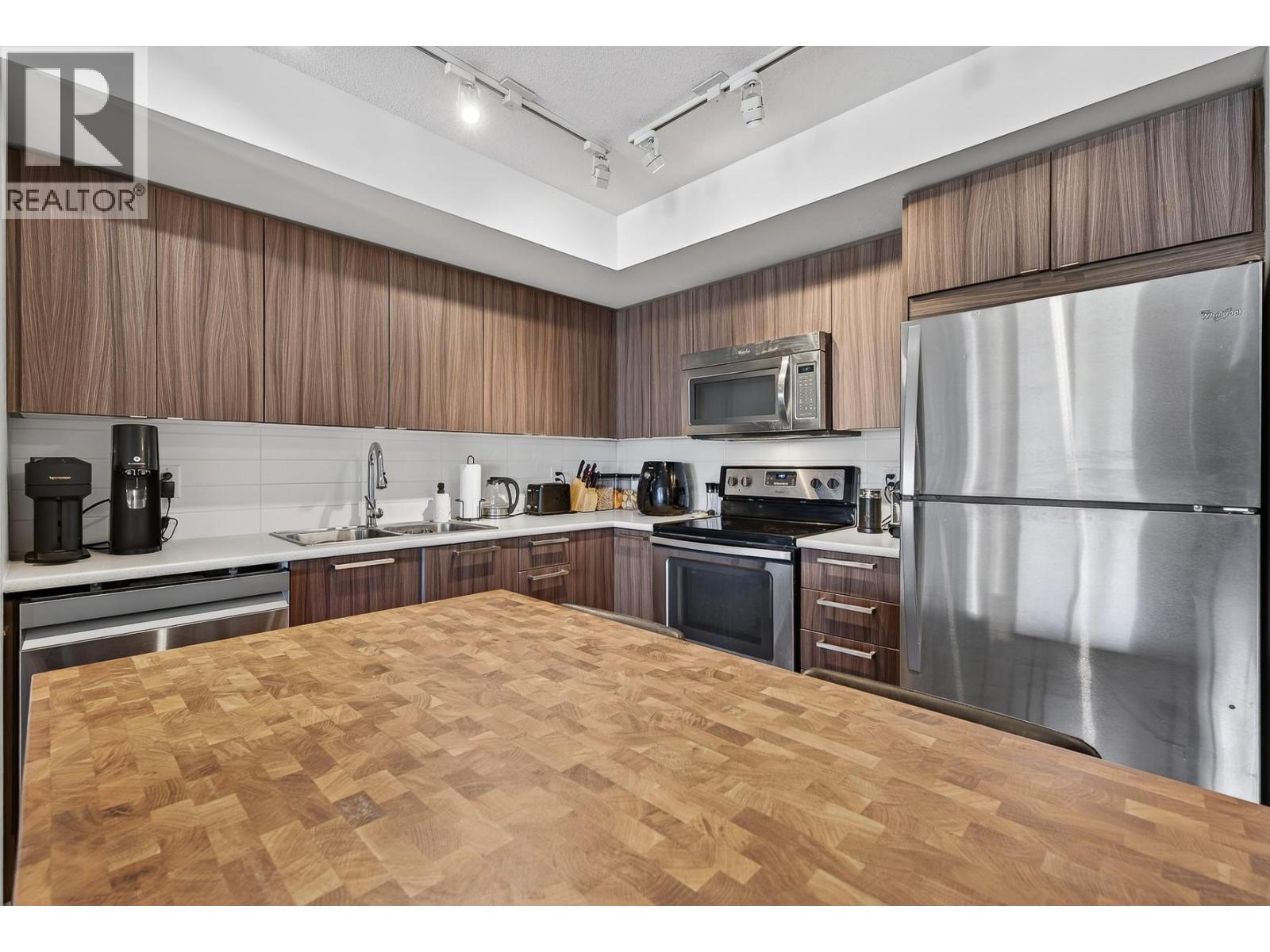 883 Academy Way Unit# 116