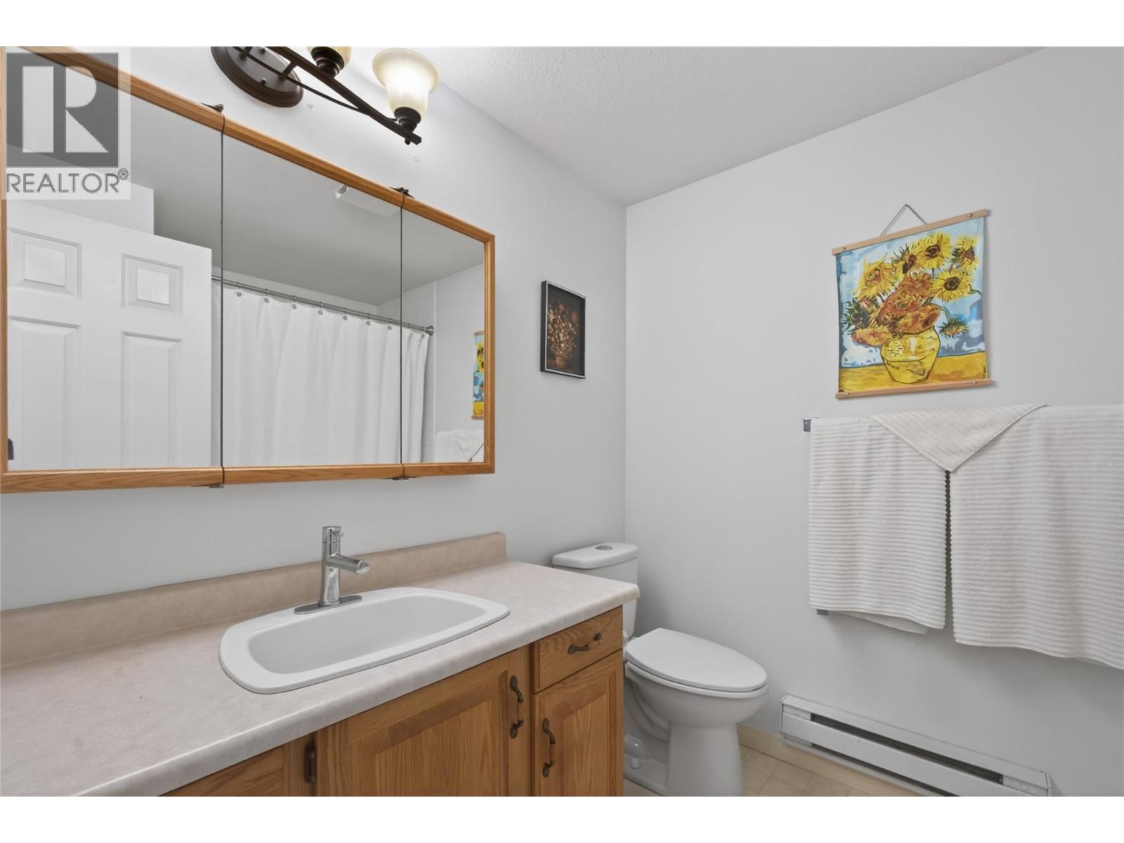 1055 Lawrence Avenue Unit# 101