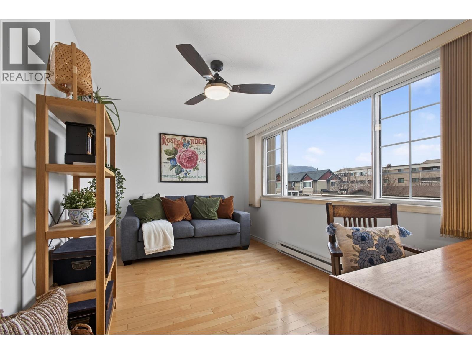 1055 Lawrence Avenue Unit# 101
