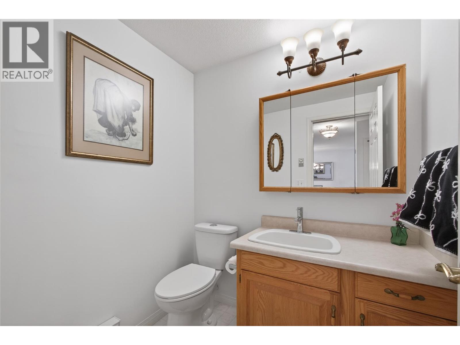 1055 Lawrence Avenue Unit# 101