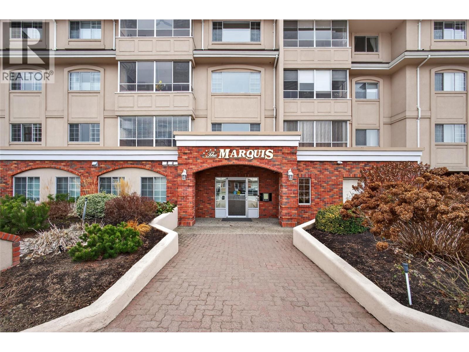 1055 Lawrence Avenue Unit# 101